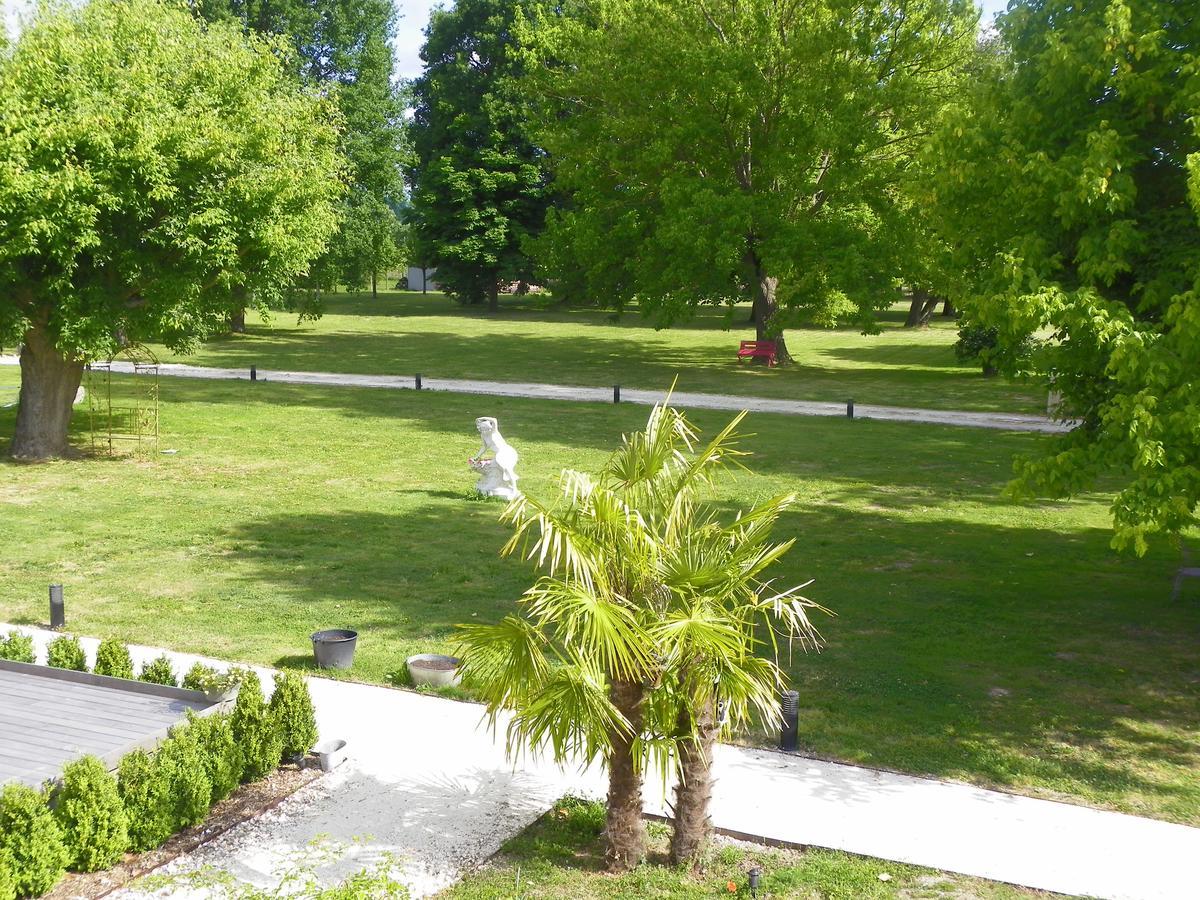 Logis- Hotel Spa Restaurant L'Epicurial Saint-Pey-de-Castets Zewnętrze zdjęcie