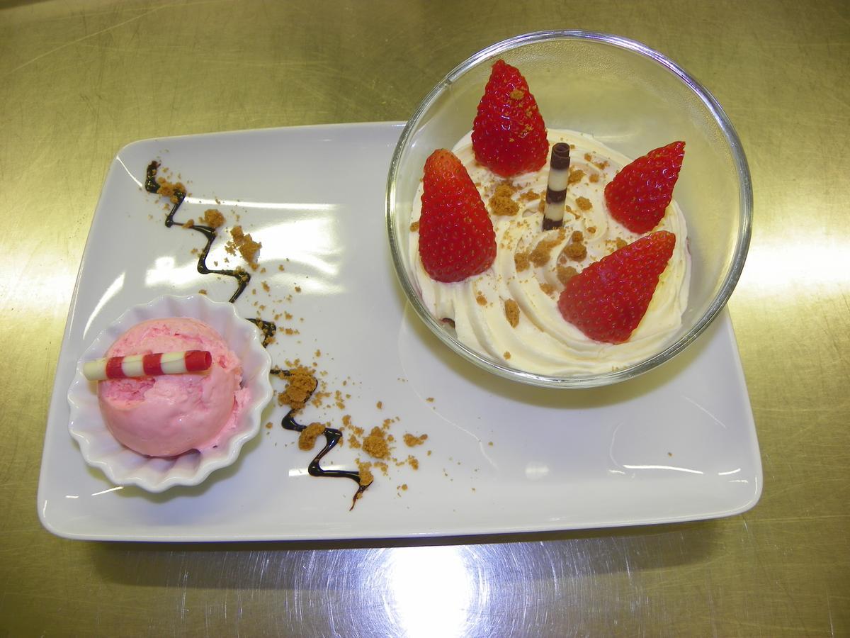 Logis- Hotel Spa Restaurant L'Epicurial Saint-Pey-de-Castets Zewnętrze zdjęcie