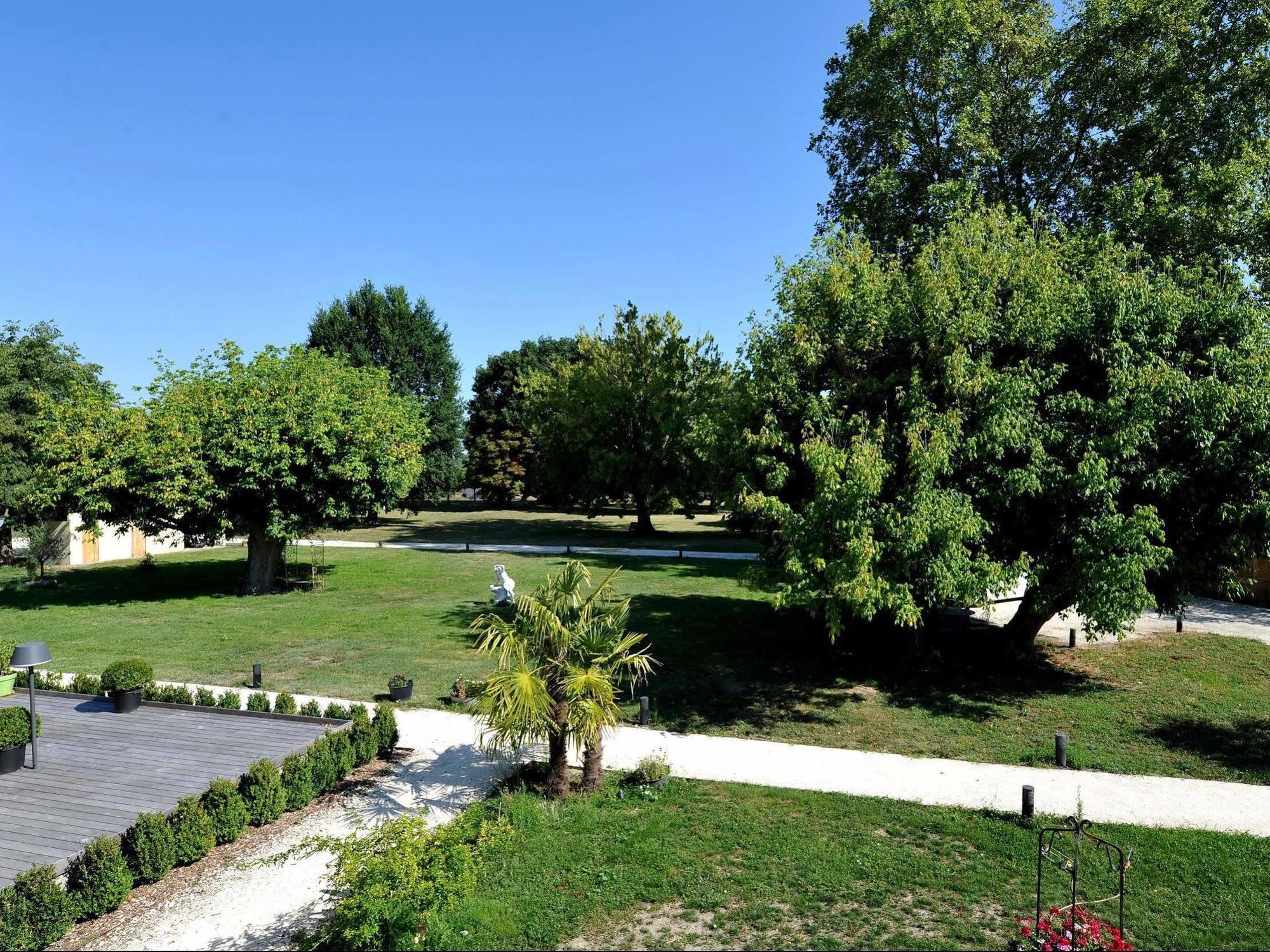 Logis- Hotel Spa Restaurant L'Epicurial Saint-Pey-de-Castets Zewnętrze zdjęcie