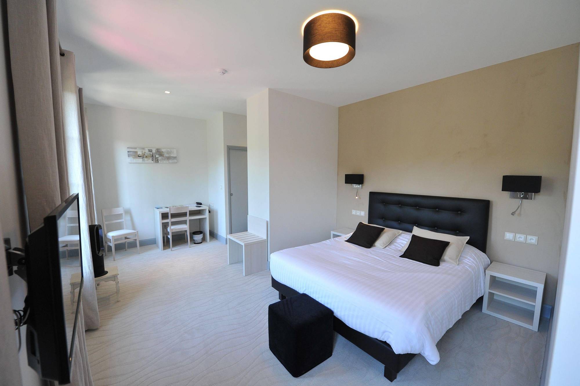 Logis- Hotel Spa Restaurant L'Epicurial Saint-Pey-de-Castets Zewnętrze zdjęcie